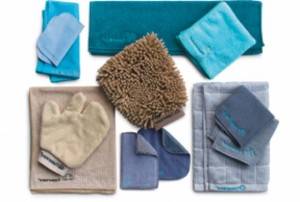Салфетки и перчатки для уборки
